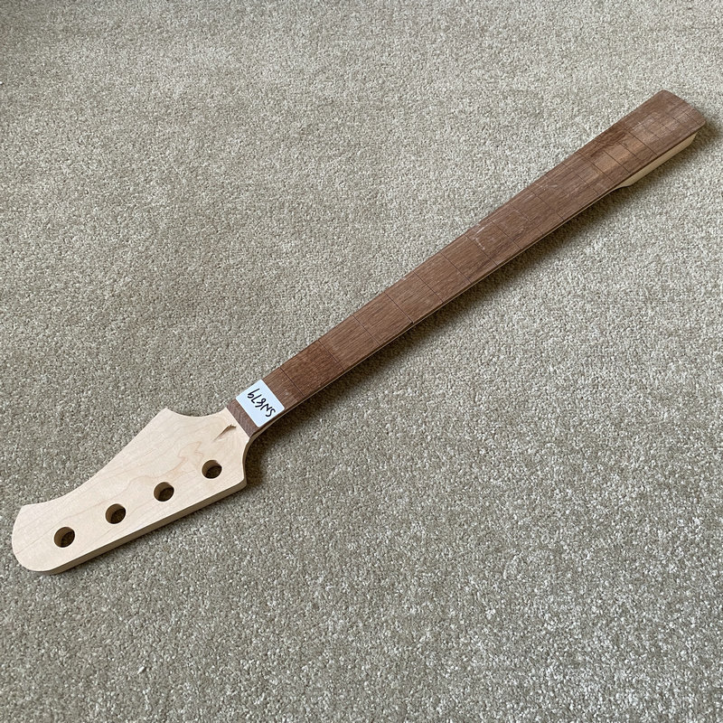 Bass Guitar Fretless - SN879 Mástil de bajo sin terminar