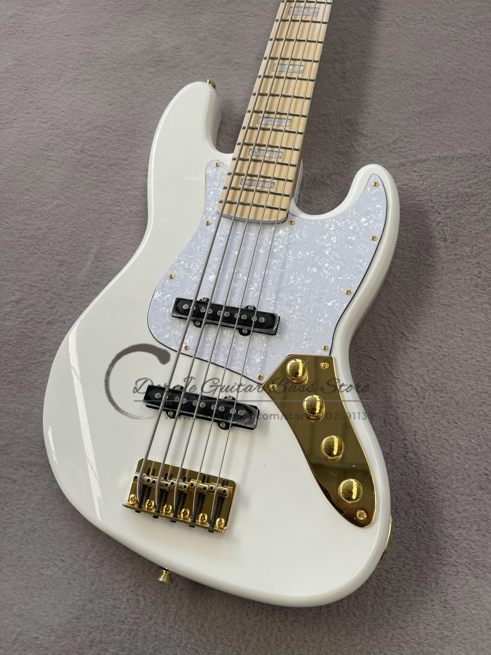 Bajo blanco de 5 cuerdas, puen - Bass Guitar Fretless reseña y precio